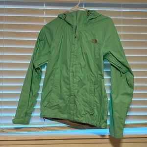 North face rain jacket, size xs color is teal/aqua worn a handful of times